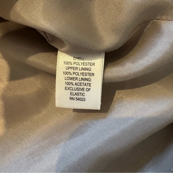 Banana Republic V-Neck Cap Sleeve Smocked Waist Chiffon Dress, Sz 2 - Picture 14 of 15